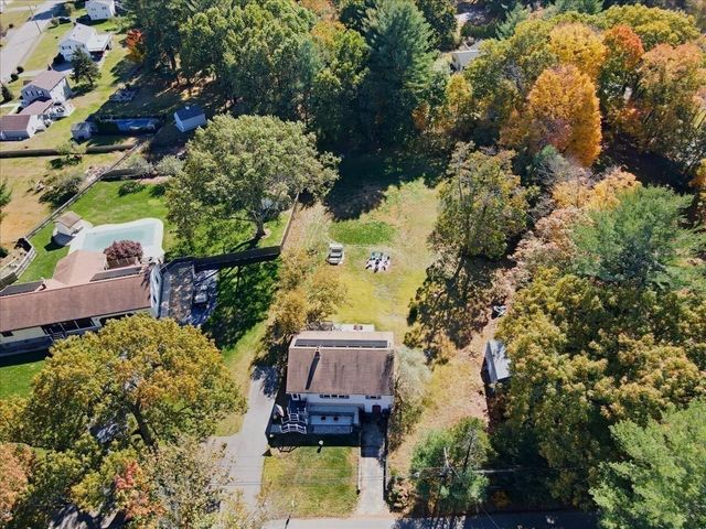 40 Dudley Rd, Billerica, MA 01821