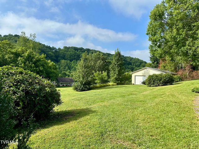 1277 Old Jonesboro Road, Bristol, TN 37620