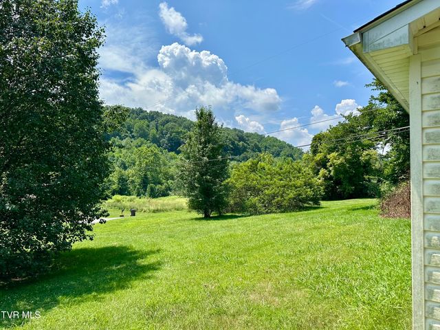 1277 Old Jonesboro Road, Bristol, TN 37620