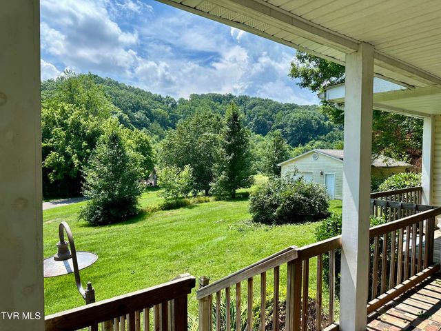 1277 Old Jonesboro Road, Bristol, TN 37620