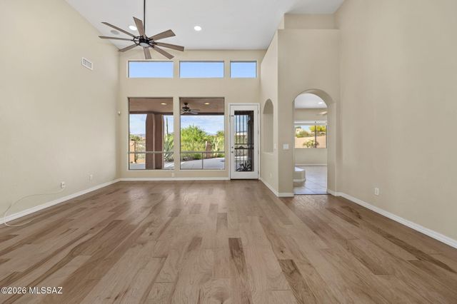 13859 E Fiery Dawn Drive, Vail, AZ 85641