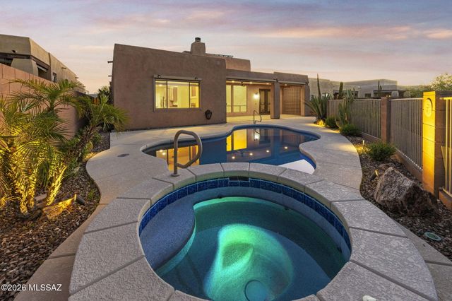 13859 E Fiery Dawn Drive, Vail, AZ 85641