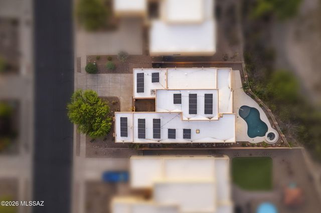 13859 E Fiery Dawn Drive, Vail, AZ 85641