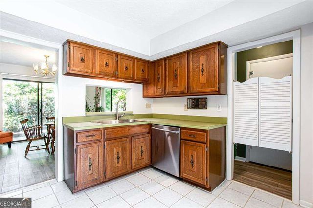 2684 Meadowlawn Drive SE, Marietta, GA 30067