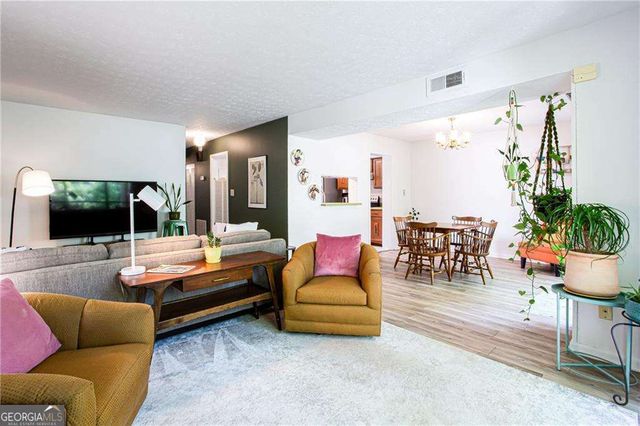 2684 Meadowlawn Drive SE, Marietta, GA 30067