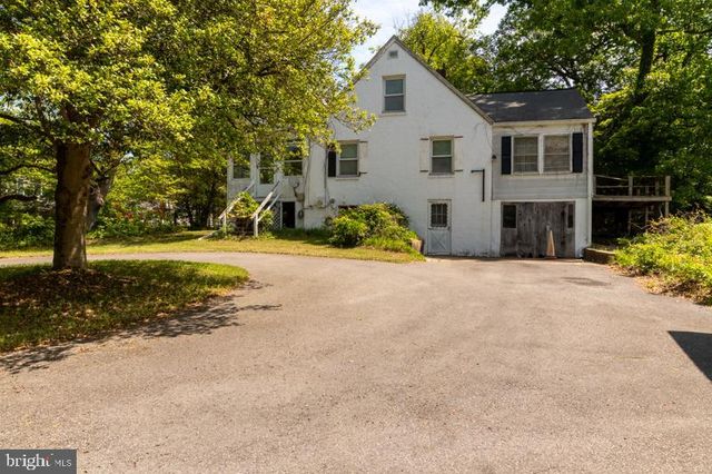 12111 DAISY LN, Glenn Dale, MD 20769