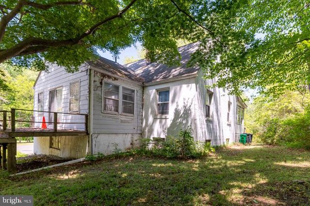 12111 DAISY LN, Glenn Dale, MD 20769