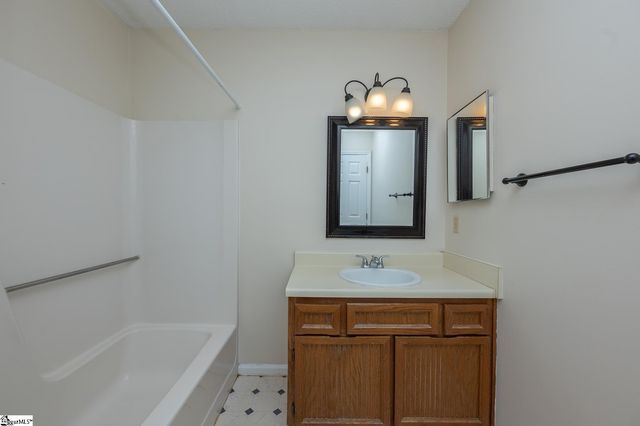 97 Jamestowne Way Unit 94, Taylors, SC 29687