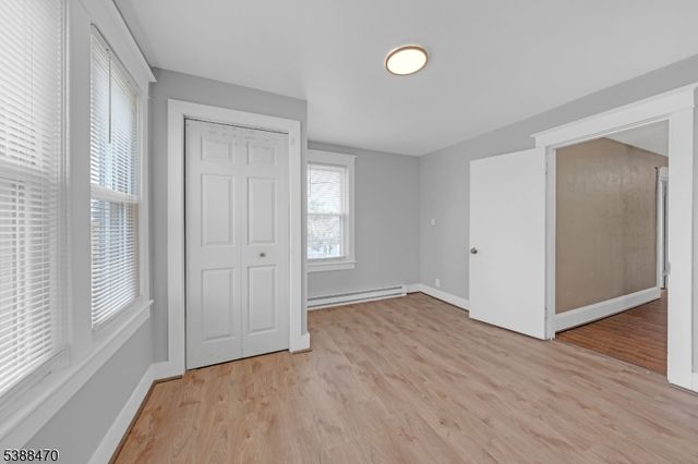 760 High St, Alpha Boro, NJ 08865