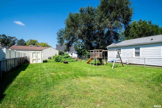 124 LINDEN Street, East Peoria, IL 61611