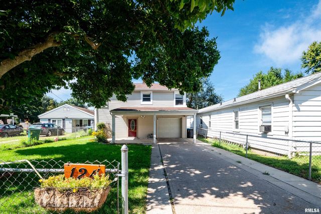124 LINDEN Street, East Peoria, IL 61611