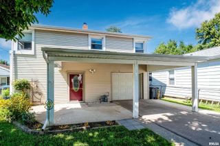 124 LINDEN Street, East Peoria, IL 61611