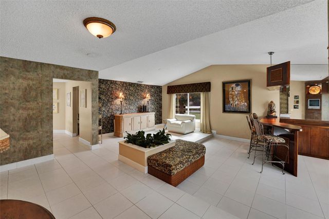 9800 NW 10th Court, Plantation, FL 33322