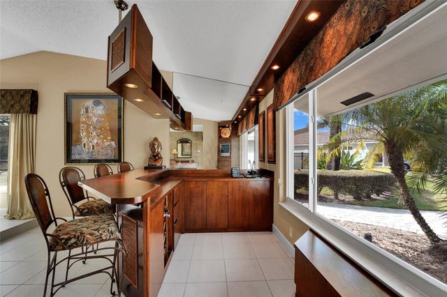 9800 NW 10th Court, Plantation, FL 33322