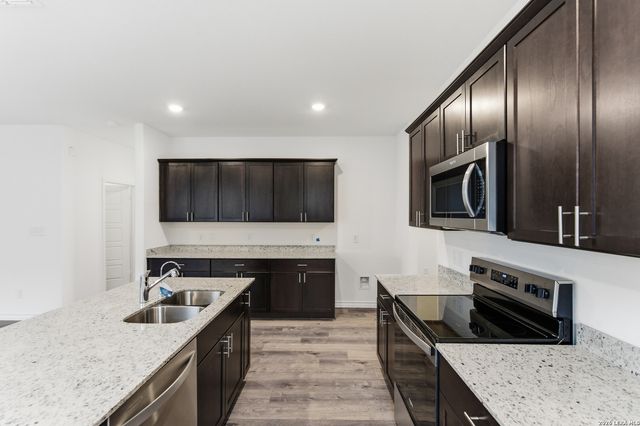 11819 Remuda Canyon, San Antonio, TX 78254