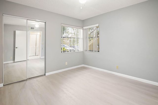 7593 TAHITI Lane 106, Lake Worth, FL 33467