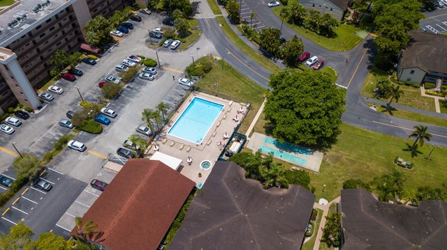 7593 TAHITI Lane 106, Lake Worth, FL 33467