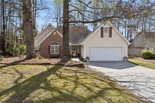 514 Bradford Park Ct, Loganville, GA 30052
