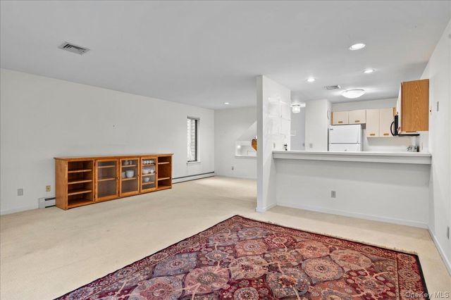 53 Top Of The Ridge A9, Mamaroneck, NY 10543