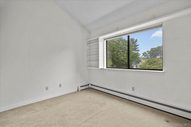 53 Top Of The Ridge A9, Mamaroneck, NY 10543