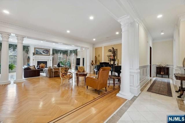 31 Marie Major Drive, Alpine, NJ 07620