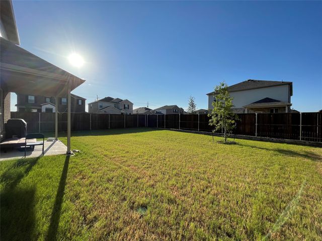 902 Feldspar Way, Princeton, TX 75407