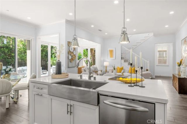 55 Quarter Horse, Irvine, CA 92602