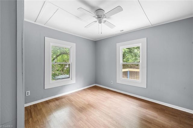 914 Lincoln Street, Greensboro, NC 27401