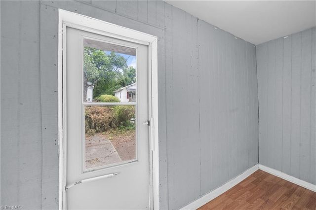 914 Lincoln Street, Greensboro, NC 27401