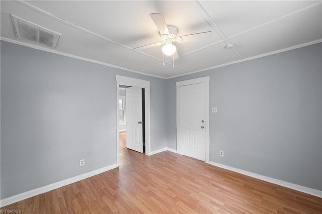 914 Lincoln Street, Greensboro, NC 27401