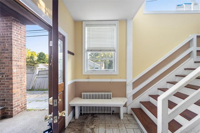 697 S Mountain Road, New City, NY 10956