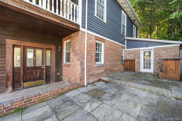 697 S Mountain Road, New City, NY 10956