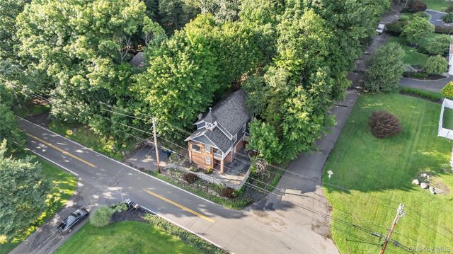 697 S Mountain Road, New City, NY 10956