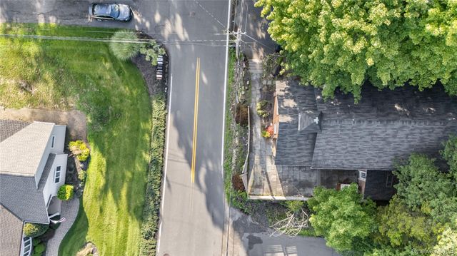 697 S Mountain Road, New City, NY 10956