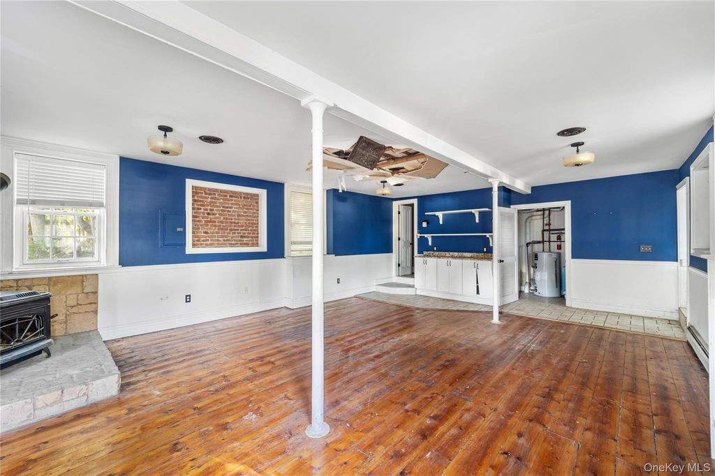 697 S Mountain Road, New City, NY 10956 — photo 4