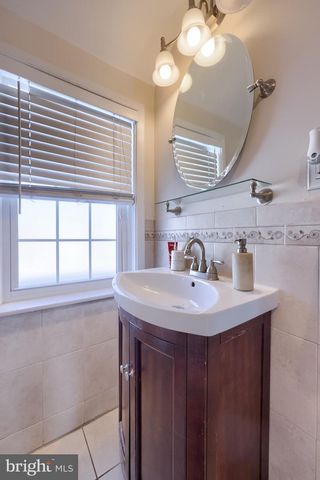 762 NEW HOLLAND AVE, Lancaster, PA 17602