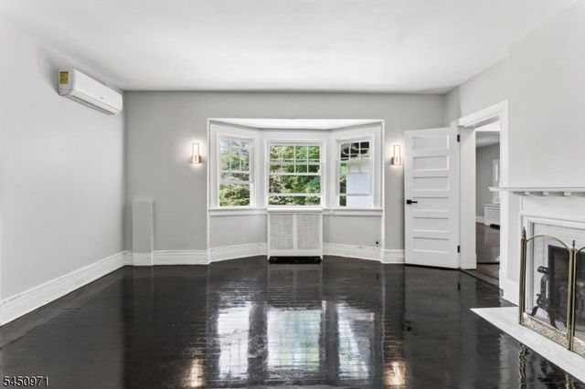 731 Berkeley Ave, City Of Orange Twp., NJ 07050
