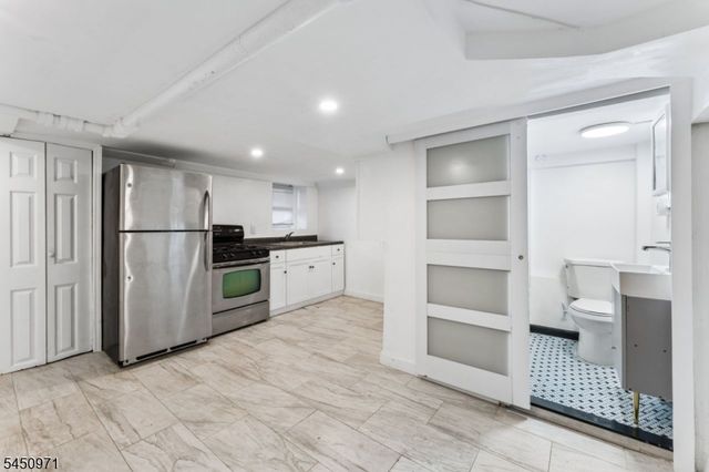 731 Berkeley Ave, City Of Orange Twp., NJ 07050