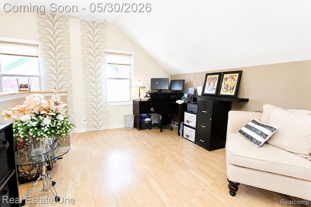 22108 Military Street, Dearborn, MI 48124