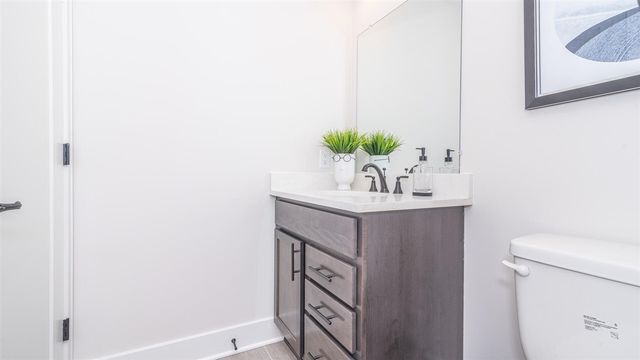 2783 Bristol Ridge Drive 40, Ann Arbor, MI 48105