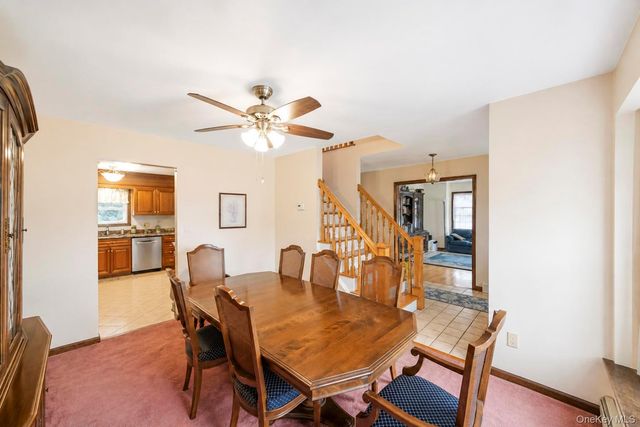36 George Street, Sayville, NY 11782