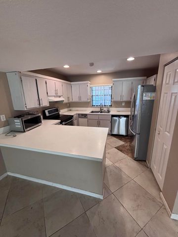113 NW 115th Terrace, Plantation, FL 33325