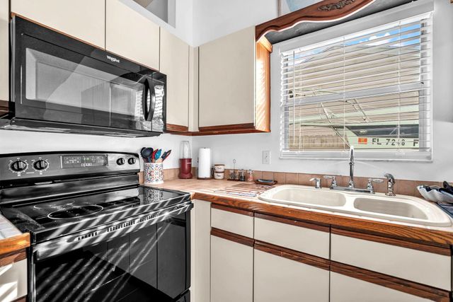 5235 Edgewood Drive, Lake Worth, FL 33467