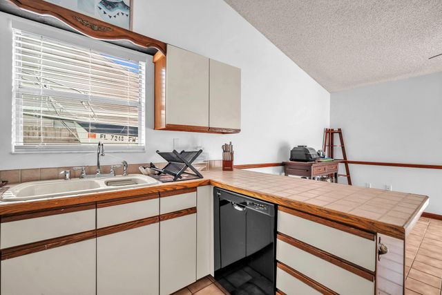 5235 Edgewood Drive, Lake Worth, FL 33467