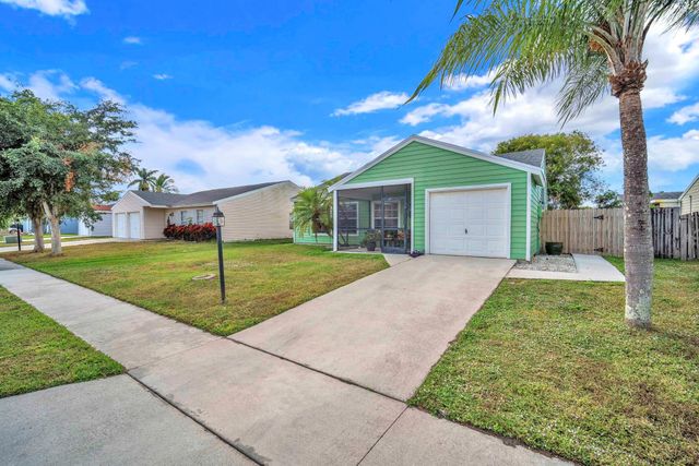5235 Edgewood Drive, Lake Worth, FL 33467