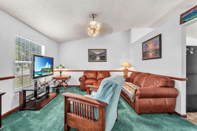 5235 Edgewood Drive, Lake Worth, FL 33467