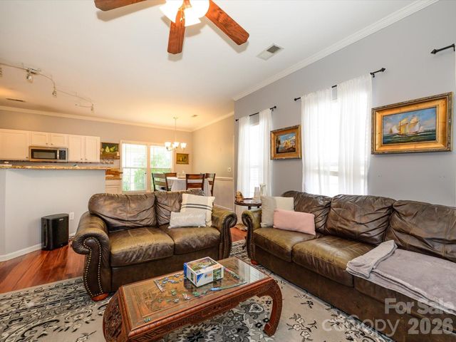 6815 Tanners Creek Drive, Huntersville, NC 28078