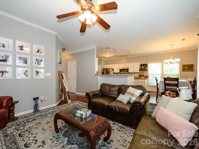 6815 Tanners Creek Drive, Huntersville, NC 28078