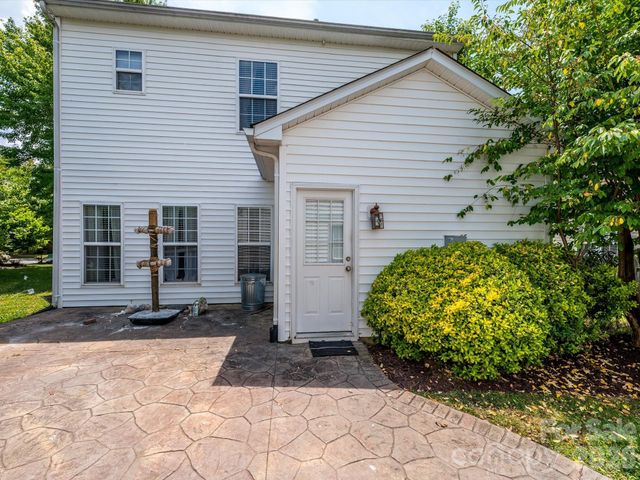 6815 Tanners Creek Drive, Huntersville, NC 28078