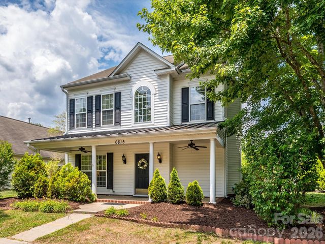 6815 Tanners Creek Drive, Huntersville, NC 28078